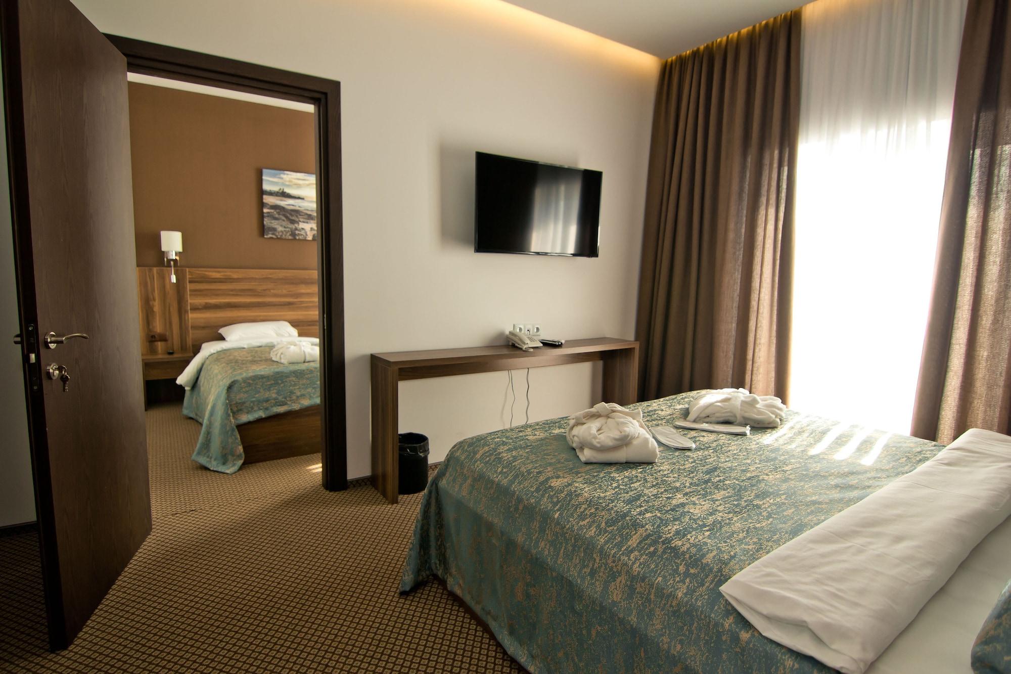 Sky Inn Batumi Eksteriør billede