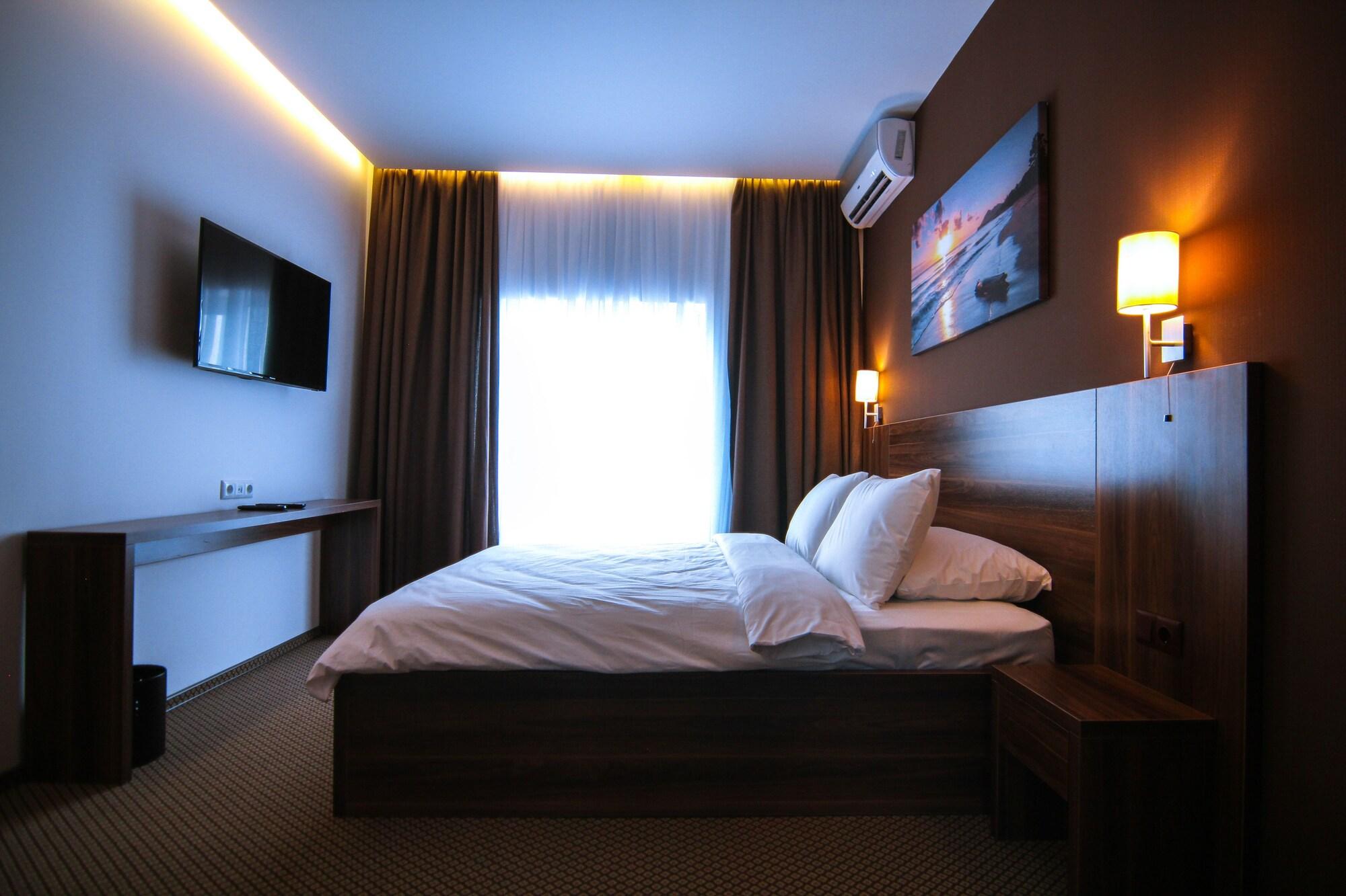 Sky Inn Batumi Eksteriør billede